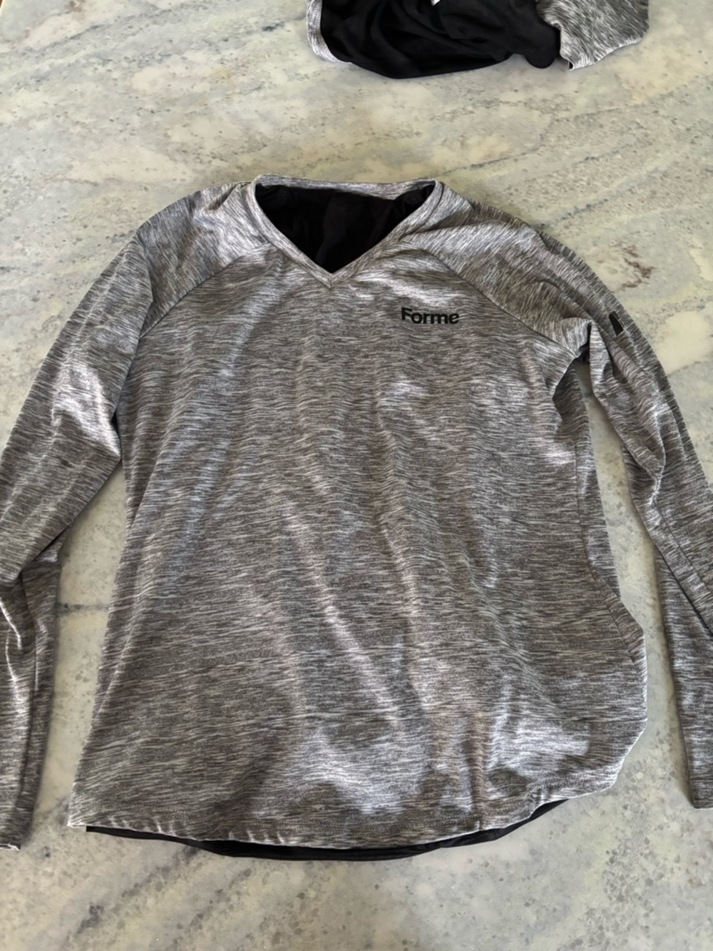 Forme Heathered Gray Long Sleeve medium